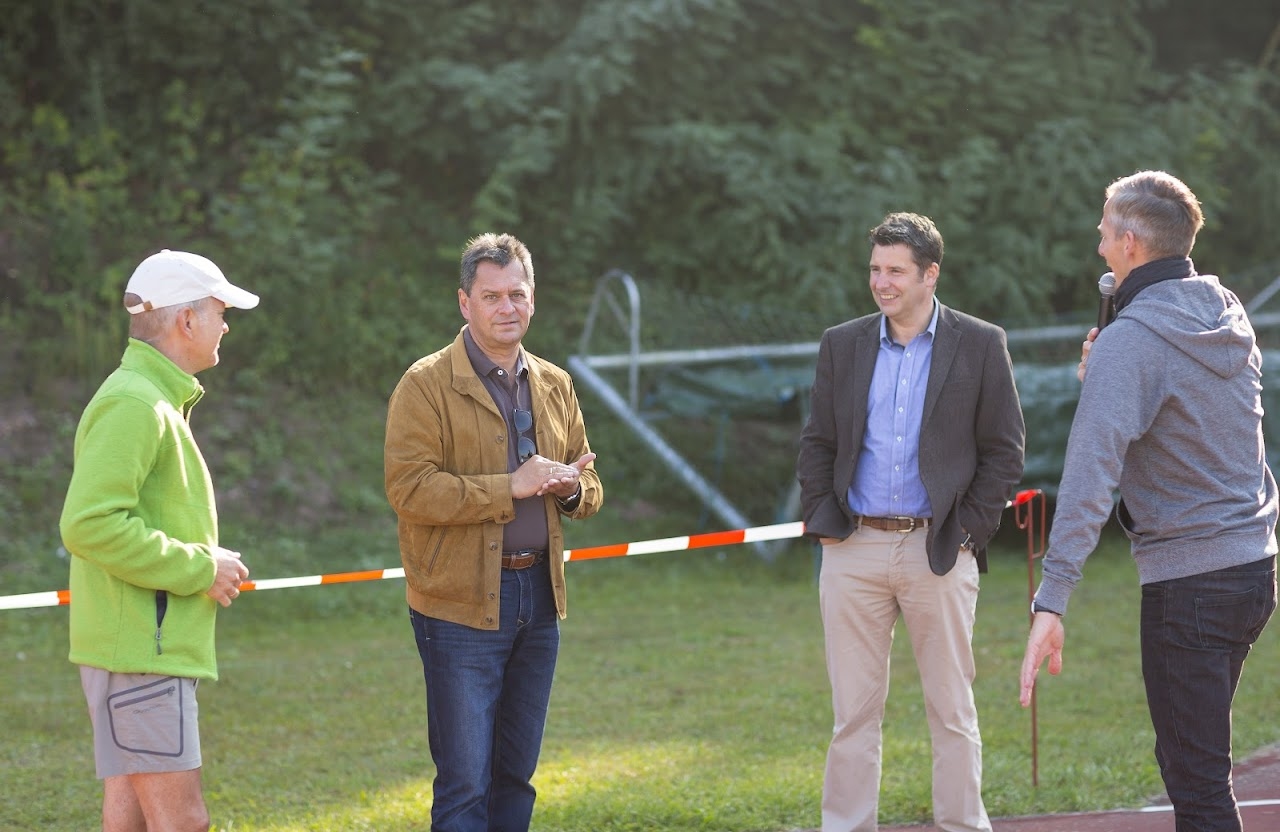 Bild vom 9. Benefizlauf im Jahr 2016. Dies ist das 95. Bild.